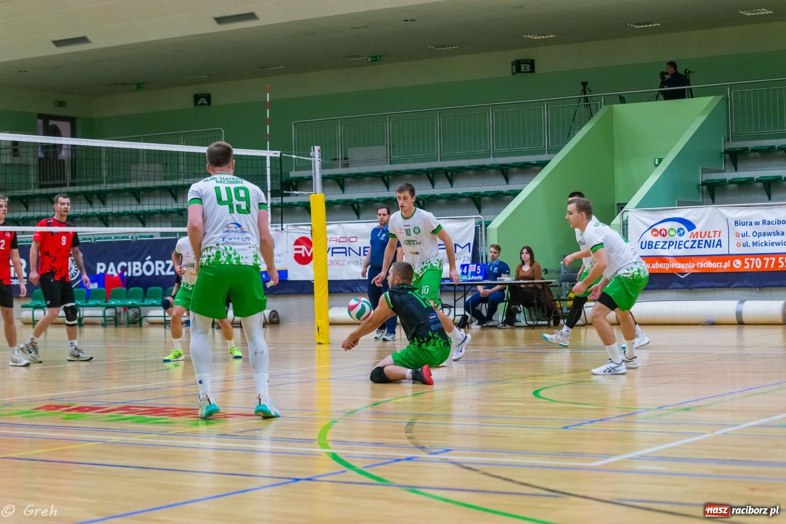 Zdjęcie w galerii na portalu naszraciborz.pl: Siatkarskie derby dla KS Racibórz [FOTO i WIDEO] wiadomości z regionu