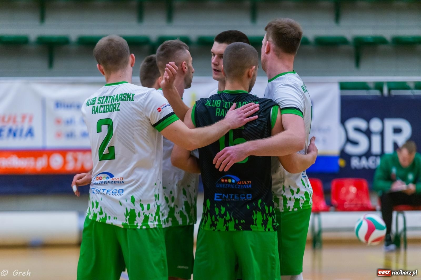 Zdjęcie w galerii na portalu naszraciborz.pl: Siatkarskie derby dla KS Racibórz [FOTO i WIDEO] wiadomości z regionu