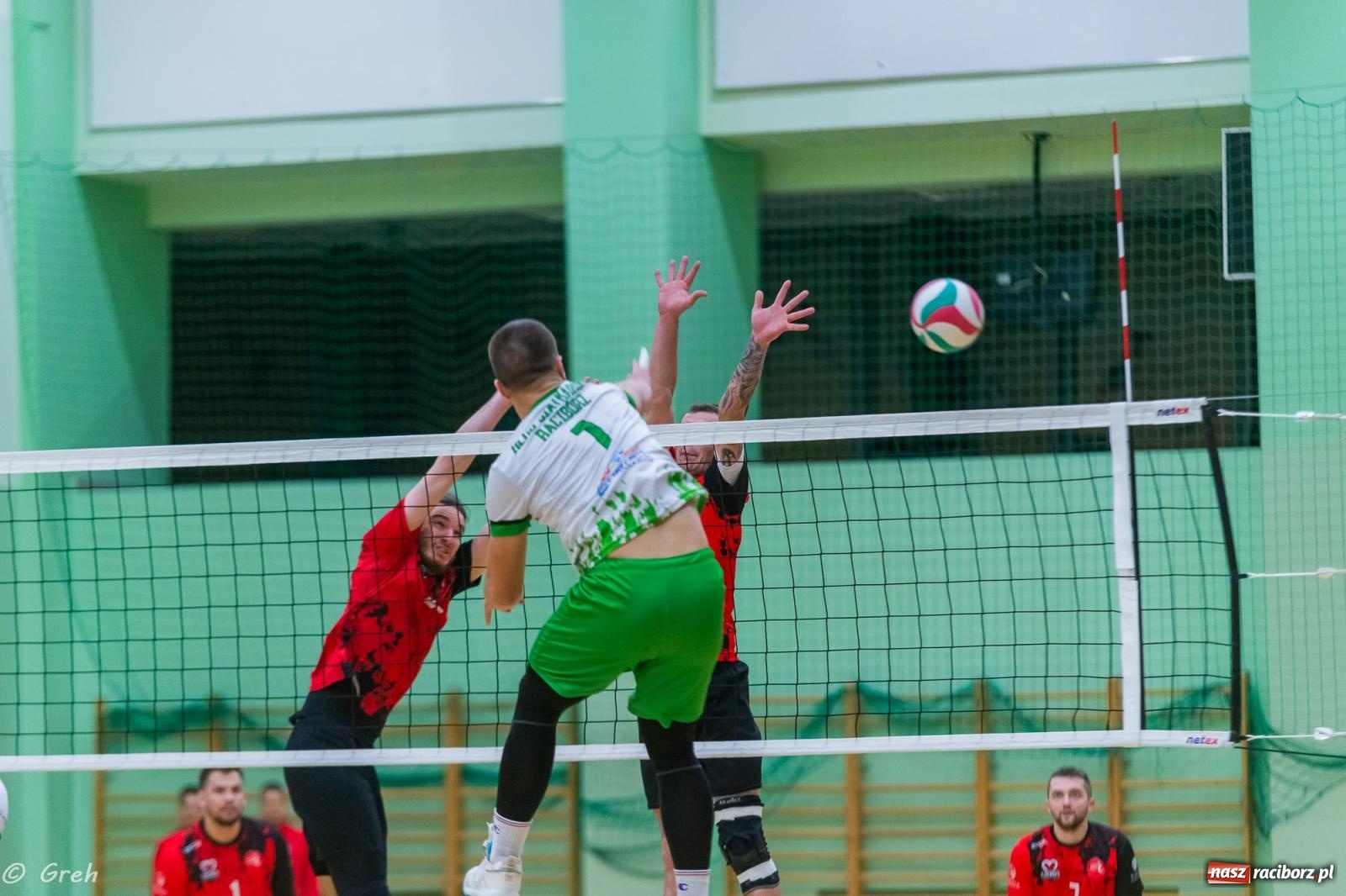 Zdjęcie w galerii na portalu naszraciborz.pl: Siatkarskie derby dla KS Racibórz [FOTO i WIDEO] wiadomości z regionu