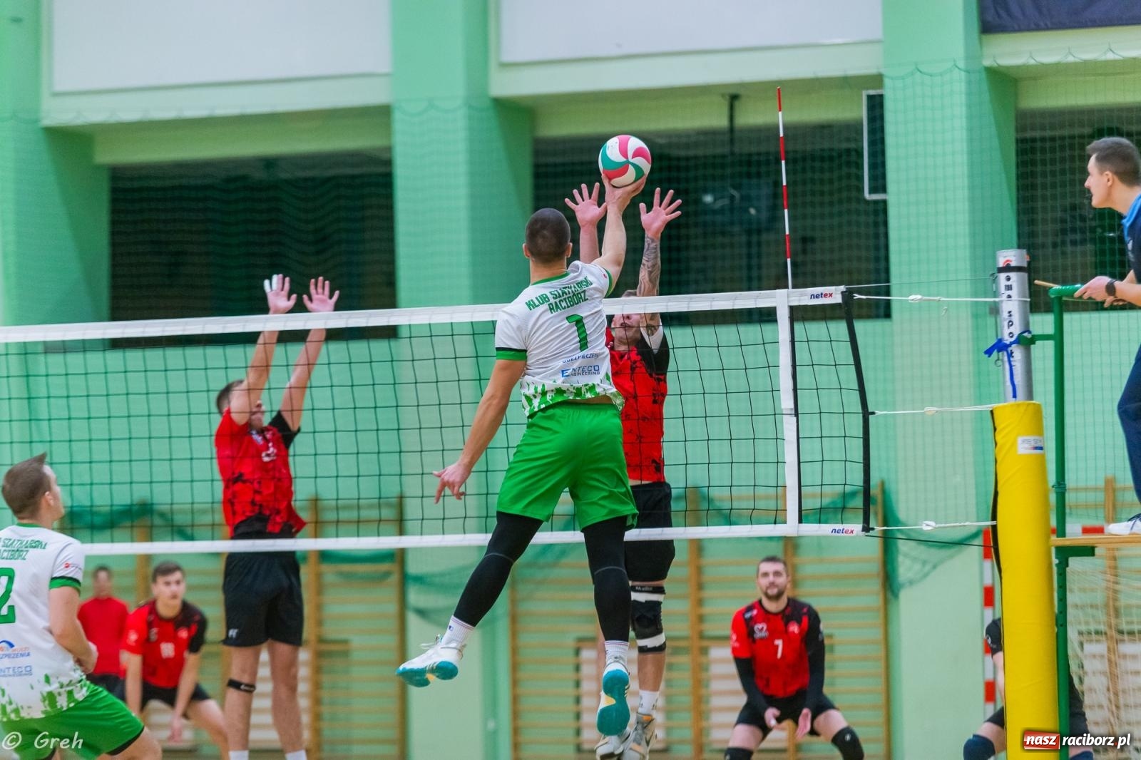 Zdjęcie w galerii na portalu naszraciborz.pl: Siatkarskie derby dla KS Racibórz [FOTO i WIDEO] wiadomości z regionu