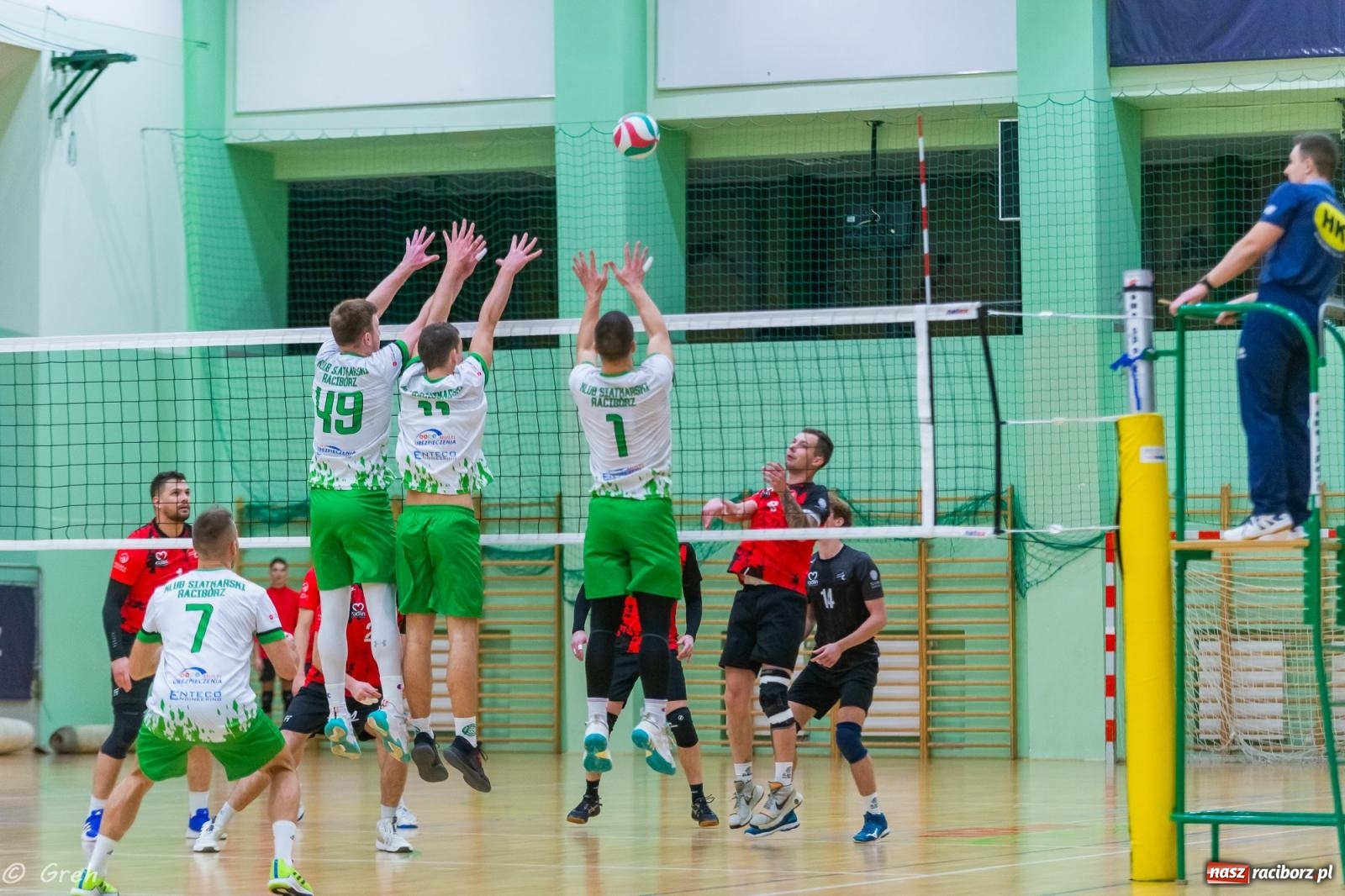 Zdjęcie w galerii na portalu naszraciborz.pl: Siatkarskie derby dla KS Racibórz [FOTO i WIDEO] wiadomości z regionu