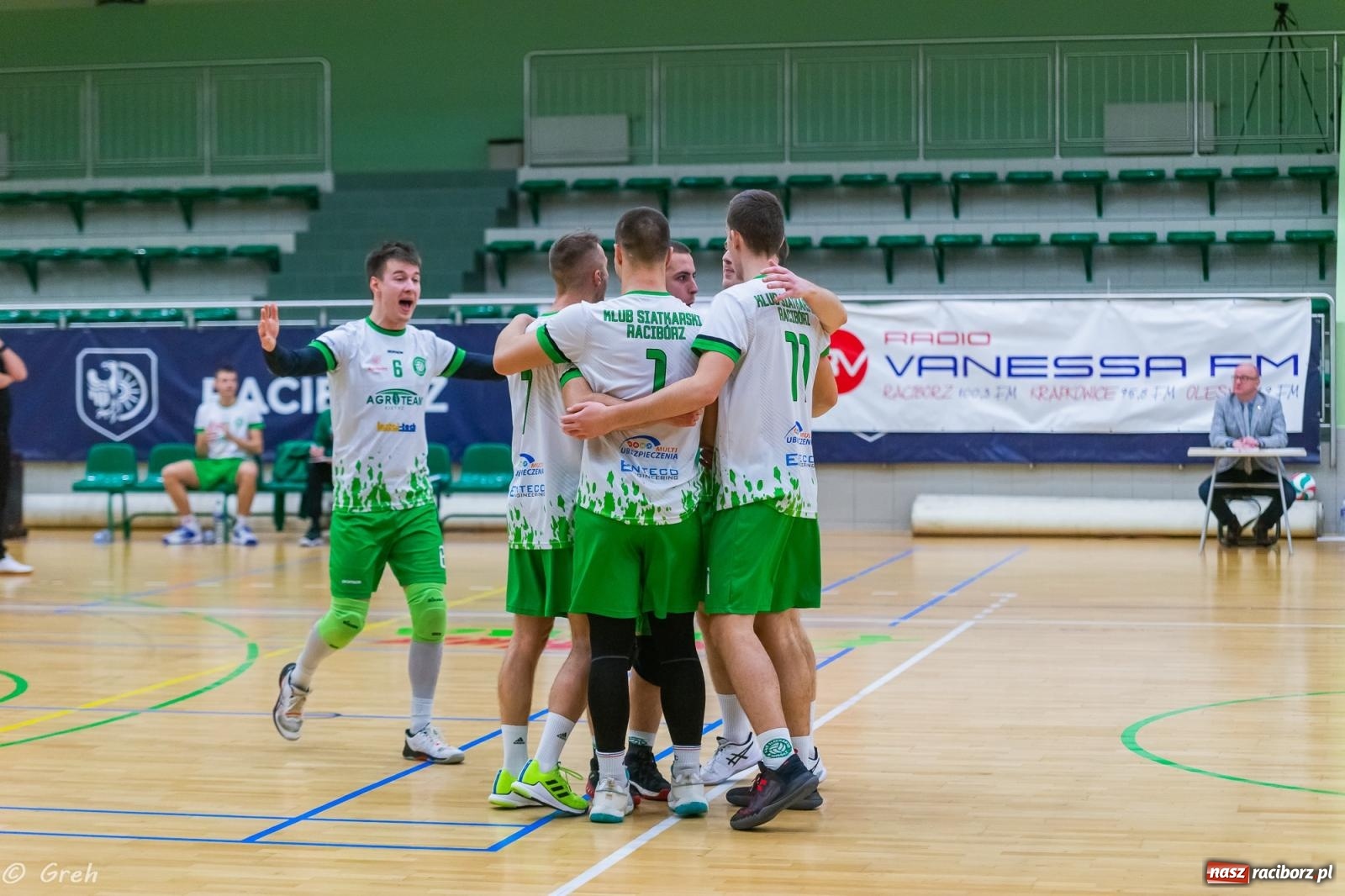 Zdjęcie w galerii na portalu naszraciborz.pl: Siatkarskie derby dla KS Racibórz [FOTO i WIDEO] wiadomości z regionu