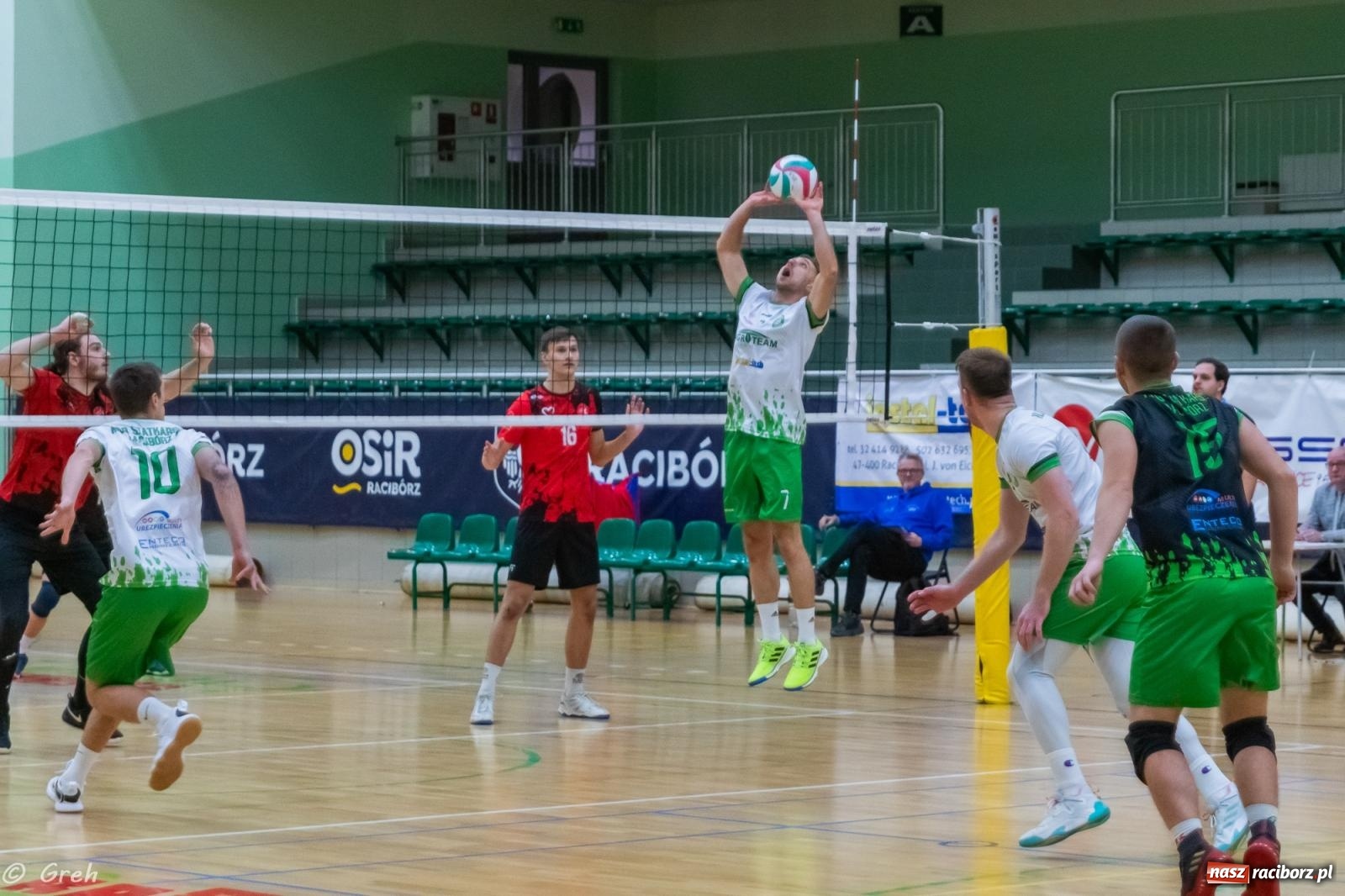 Zdjęcie w galerii na portalu naszraciborz.pl: Siatkarskie derby dla KS Racibórz [FOTO i WIDEO] wiadomości z regionu