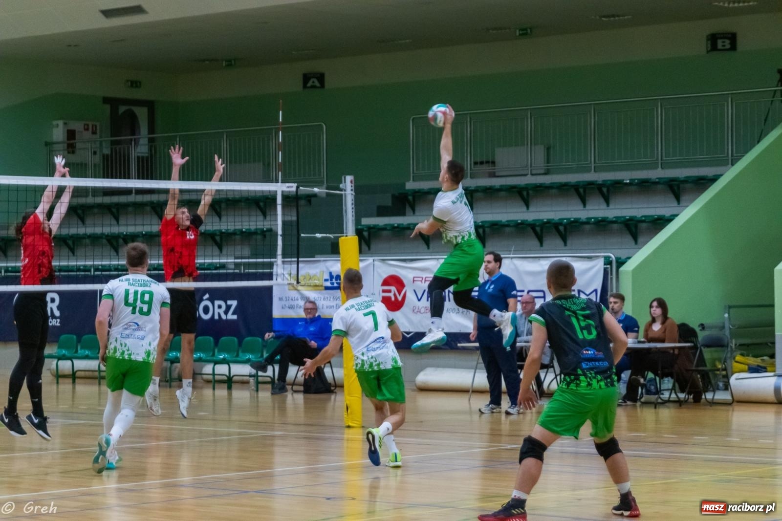 Zdjęcie w galerii na portalu naszraciborz.pl: Siatkarskie derby dla KS Racibórz [FOTO i WIDEO] wiadomości z regionu
