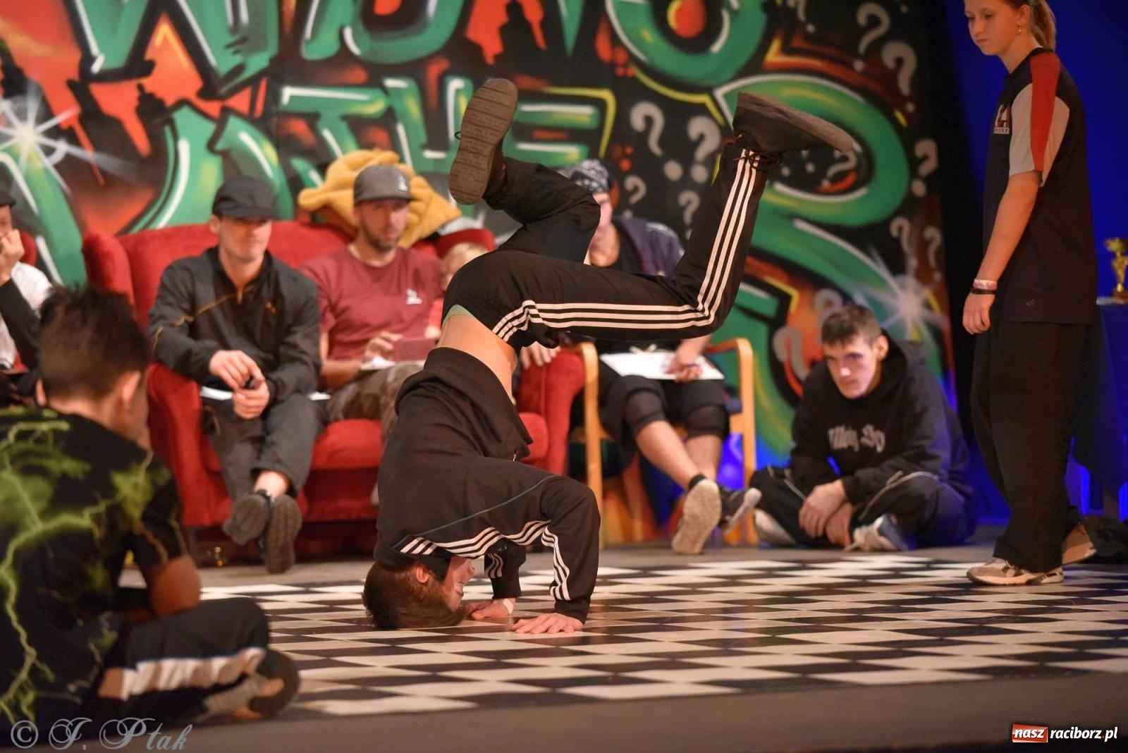 Zdjęcie w galerii na portalu naszraciborz.pl: Ahoj Breaking 2 - dwa dni tanecznych zmagań w Raciborzu wiadomości z regionu