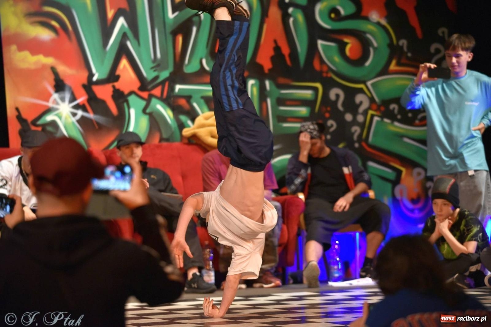 Zdjęcie w galerii na portalu naszraciborz.pl: Ahoj Breaking 2 - dwa dni tanecznych zmagań w Raciborzu wiadomości z regionu