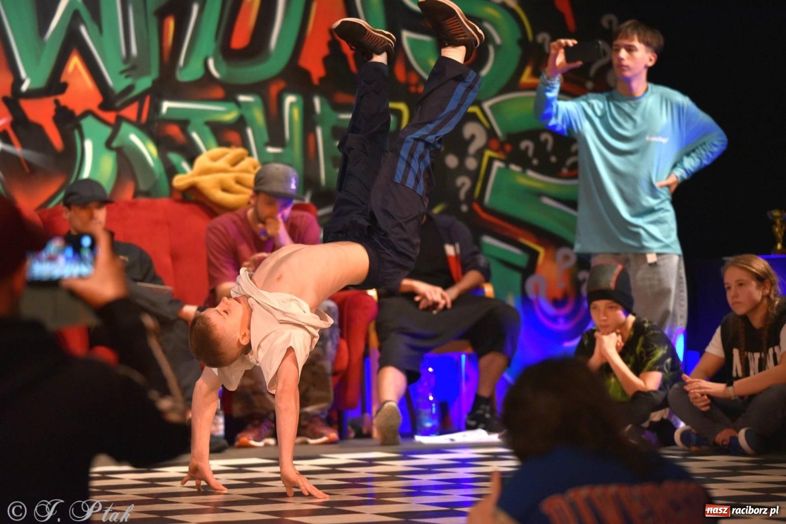 Zdjęcie w galerii na portalu naszraciborz.pl: Ahoj Breaking 2 - dwa dni tanecznych zmagań w Raciborzu wiadomości z regionu