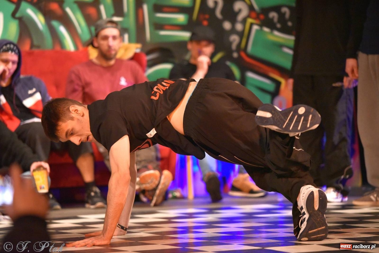 Zdjęcie w galerii na portalu naszraciborz.pl: Ahoj Breaking 2 - dwa dni tanecznych zmagań w Raciborzu wiadomości z regionu