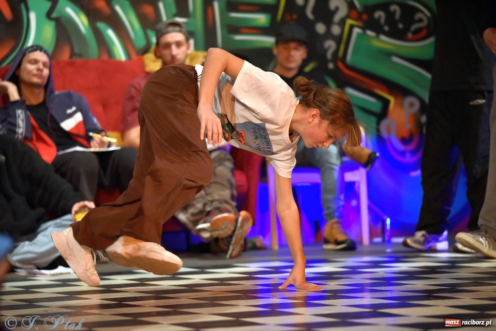 Zdjęcie w galerii na portalu naszraciborz.pl: Ahoj Breaking 2 - dwa dni tanecznych zmagań w Raciborzu wiadomości z regionu