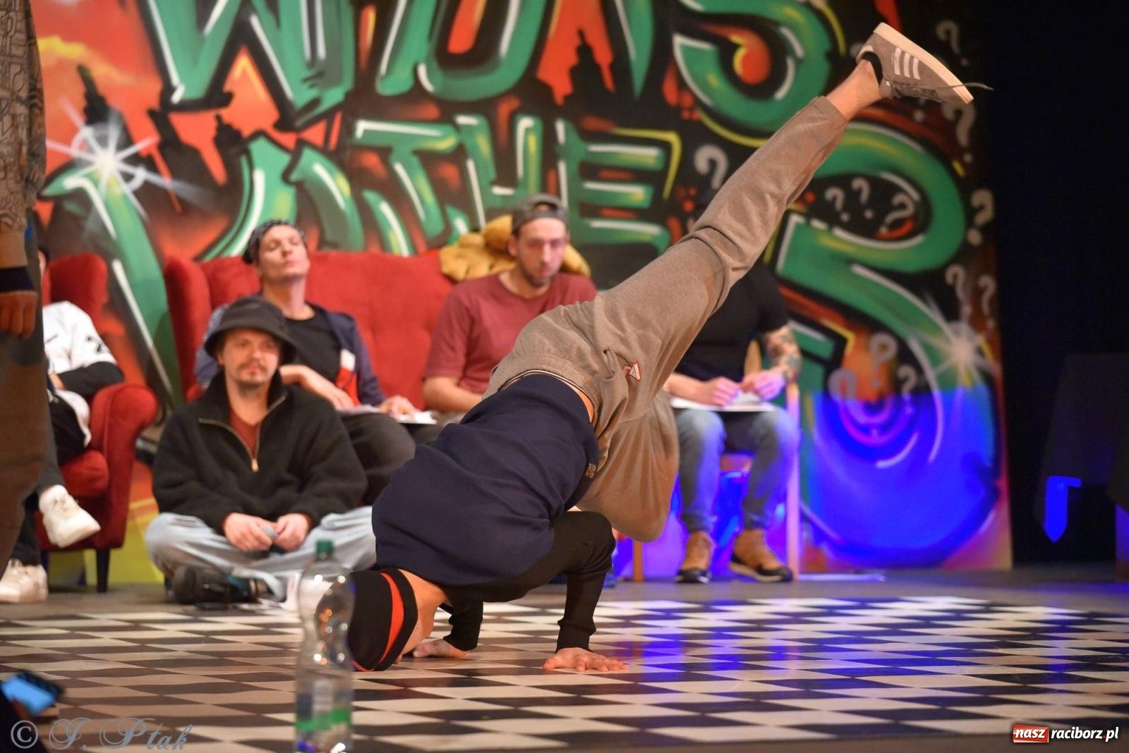 Zdjęcie w galerii na portalu naszraciborz.pl: Ahoj Breaking 2 - dwa dni tanecznych zmagań w Raciborzu wiadomości z regionu