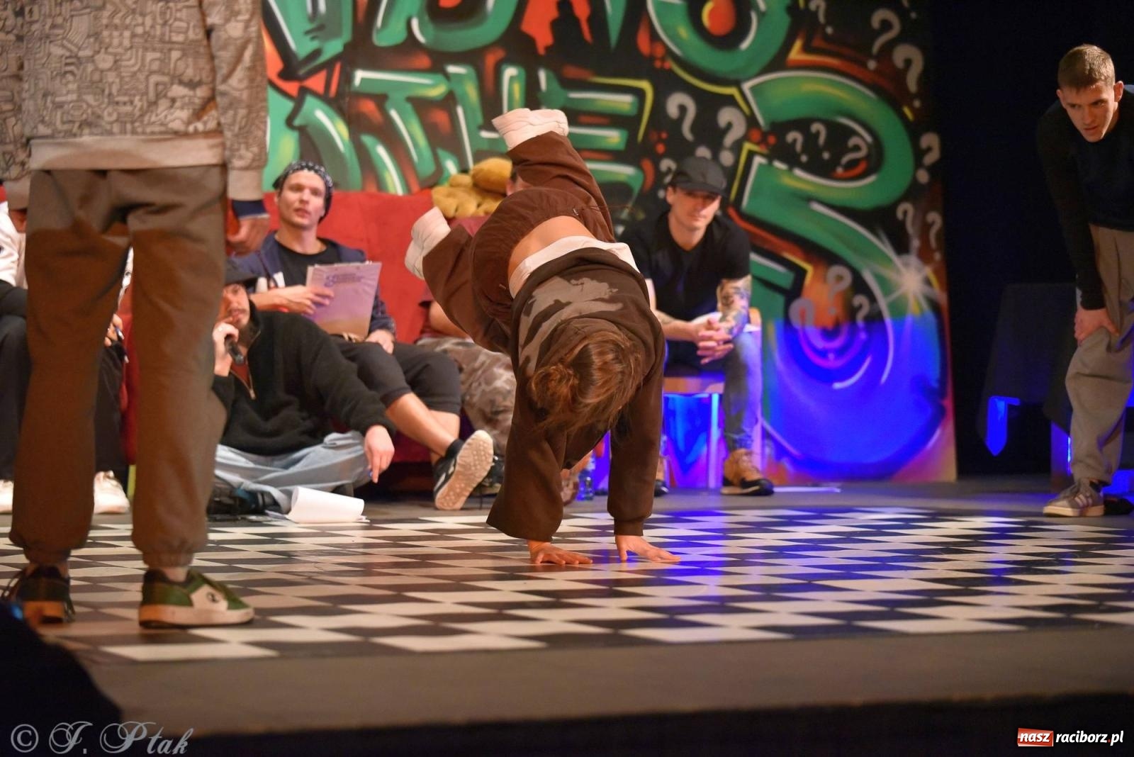 Zdjęcie w galerii na portalu naszraciborz.pl: Ahoj Breaking 2 - dwa dni tanecznych zmagań w Raciborzu wiadomości z regionu