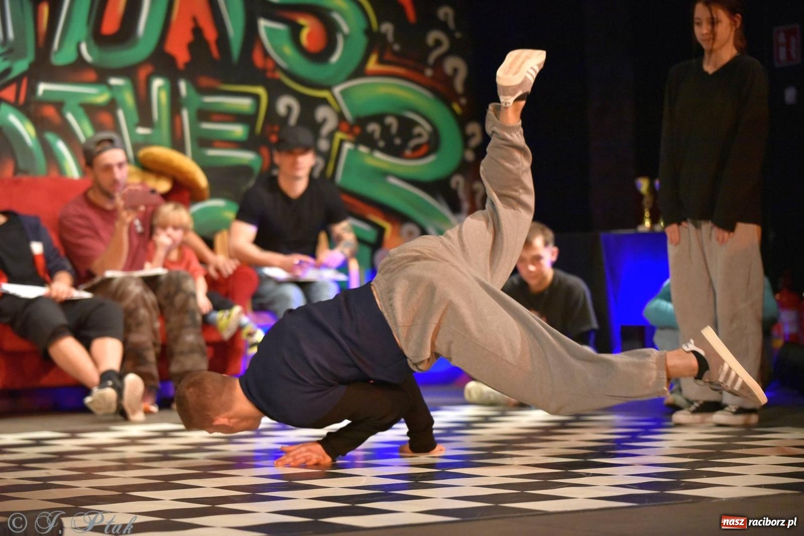 Zdjęcie w galerii na portalu naszraciborz.pl: Ahoj Breaking 2 - dwa dni tanecznych zmagań w Raciborzu wiadomości z regionu