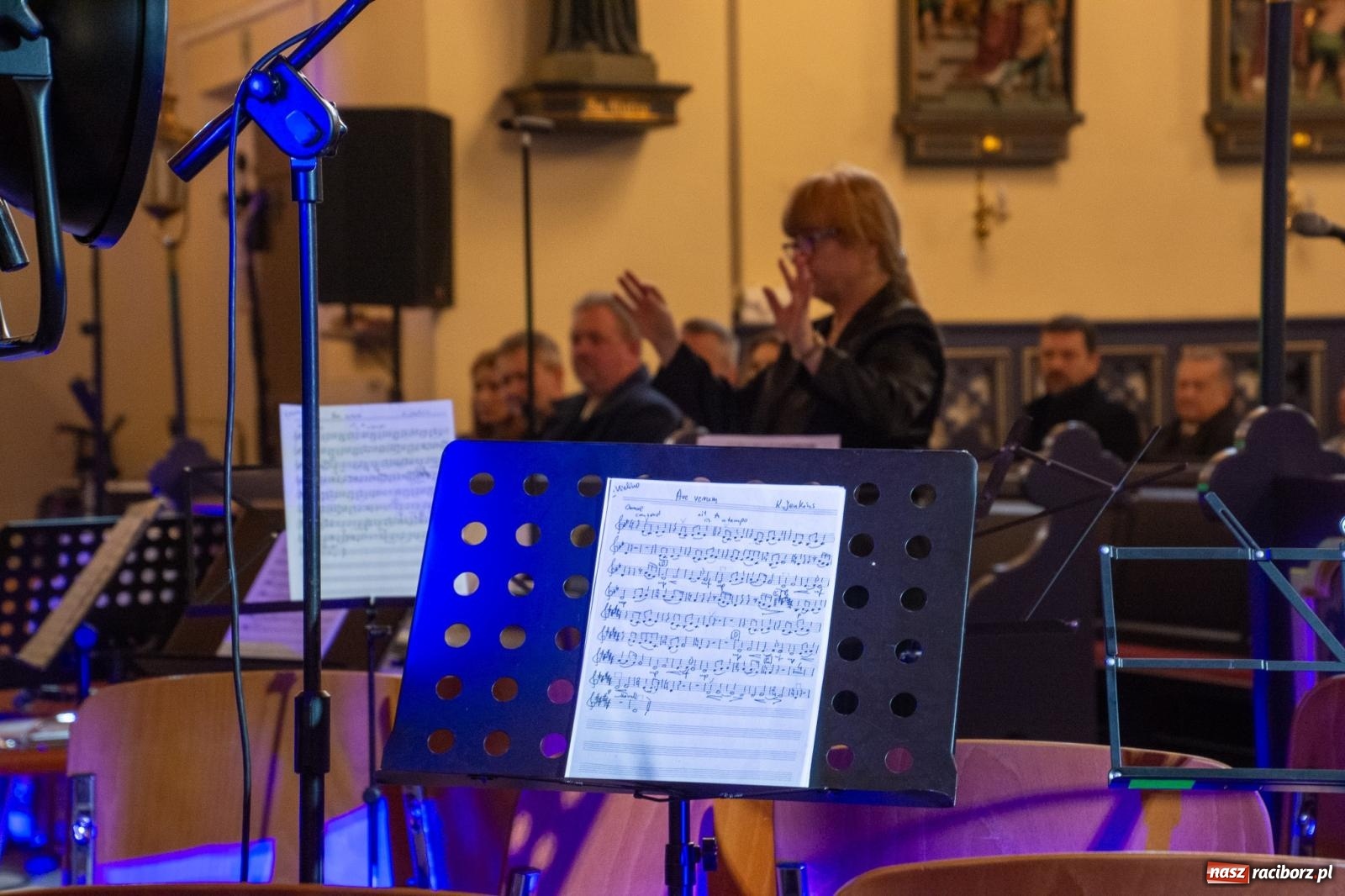 Zdjęcie w galerii na portalu naszraciborz.pl: Magnificat Vivaldiego zabrzmiało w brzeskim kościele na 40-lecie miejscowego chóru wiadomości z regionu