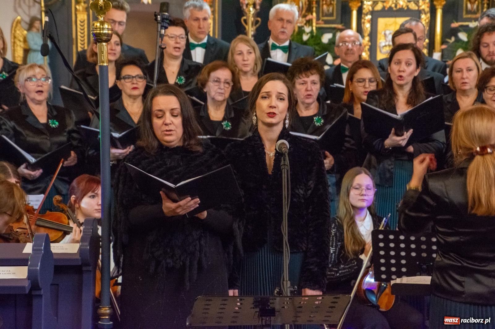 Zdjęcie w galerii na portalu naszraciborz.pl: Magnificat Vivaldiego zabrzmiało w brzeskim kościele na 40-lecie miejscowego chóru wiadomości z regionu