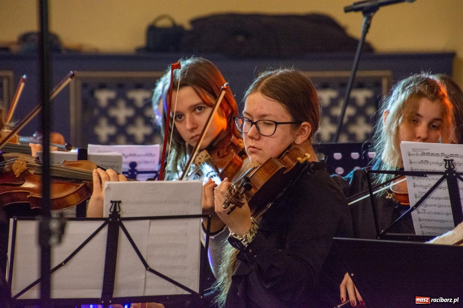 Zdjęcie w galerii na portalu naszraciborz.pl: Magnificat Vivaldiego zabrzmiało w brzeskim kościele na 40-lecie miejscowego chóru wiadomości z regionu