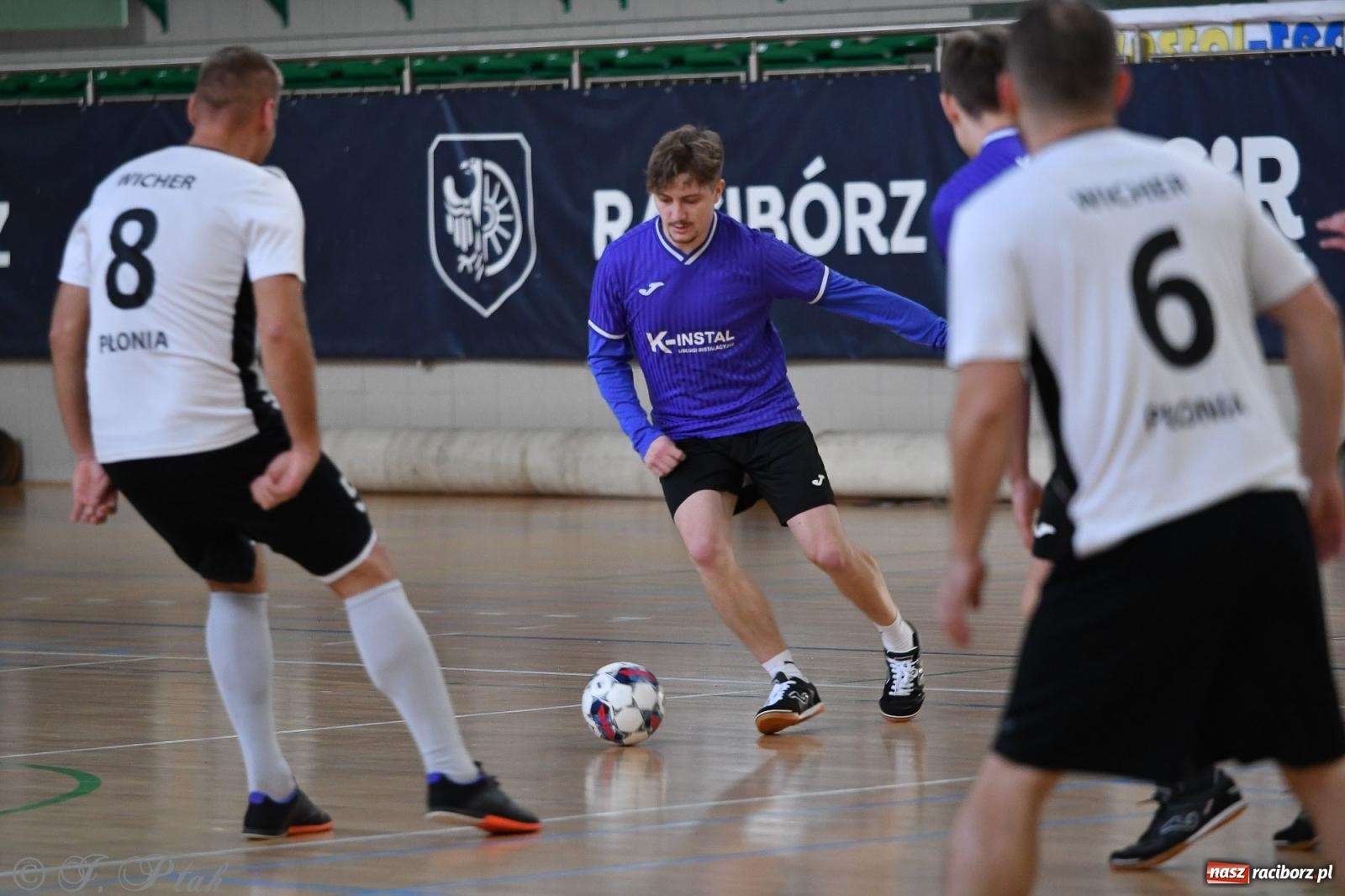 Zdjęcie w galerii na portalu naszraciborz.pl: Niedziela z futsalem [FOTO] wiadomości z regionu