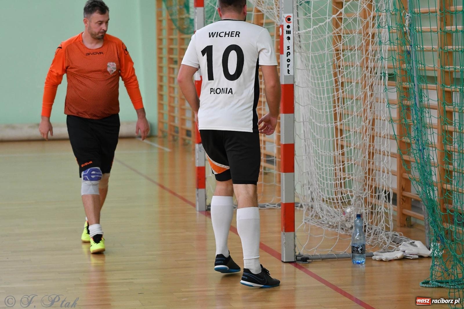 Zdjęcie w galerii na portalu naszraciborz.pl: Niedziela z futsalem [FOTO] wiadomości z regionu