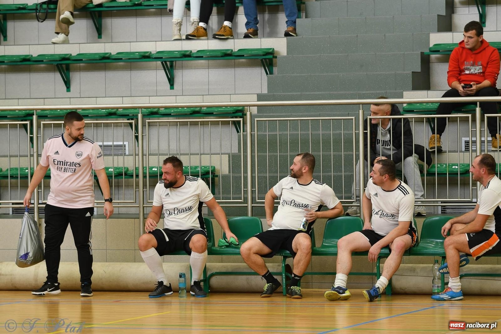 Zdjęcie w galerii na portalu naszraciborz.pl: Niedziela z futsalem [FOTO] wiadomości z regionu