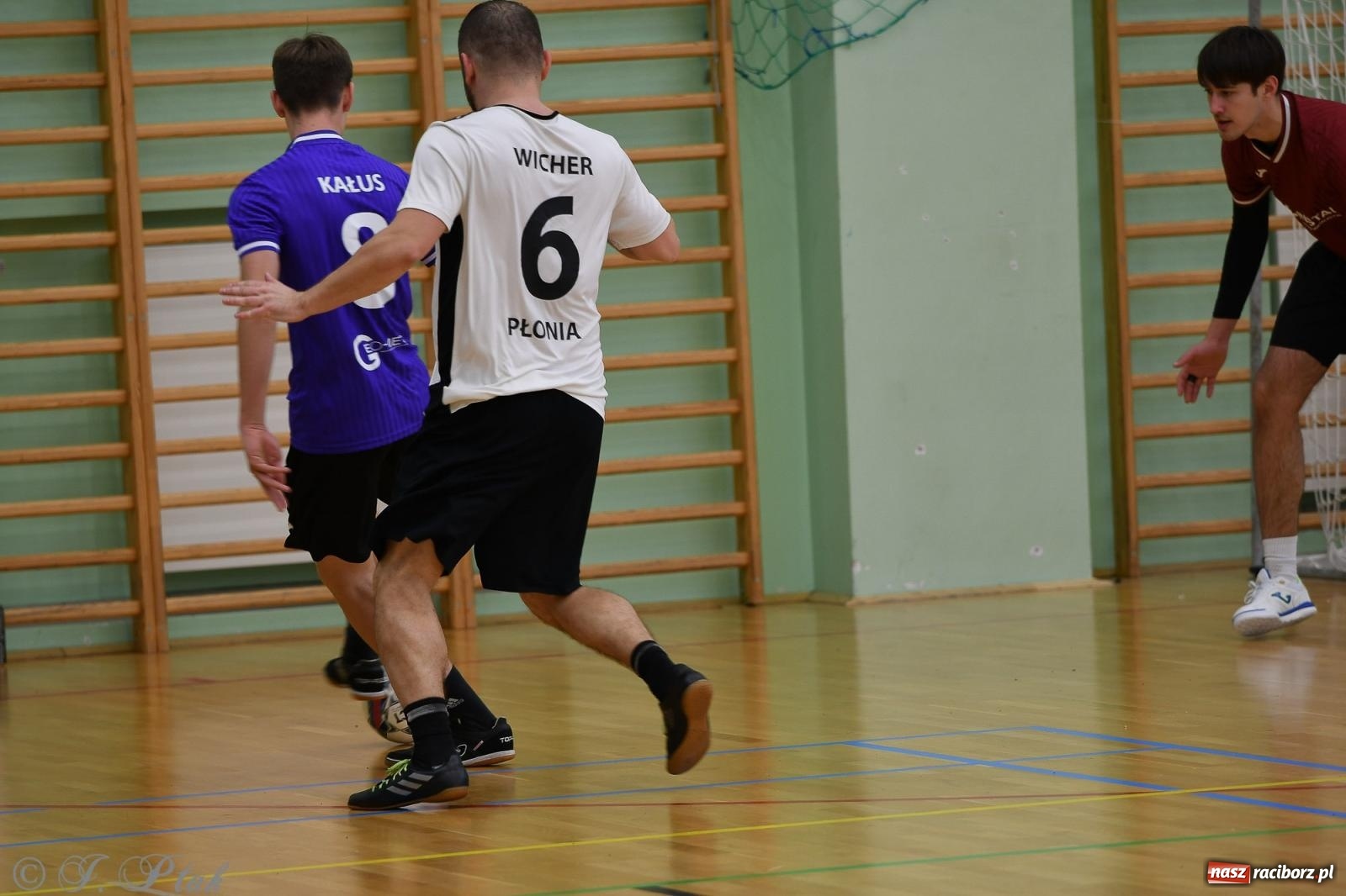 Zdjęcie w galerii na portalu naszraciborz.pl: Niedziela z futsalem [FOTO] wiadomości z regionu