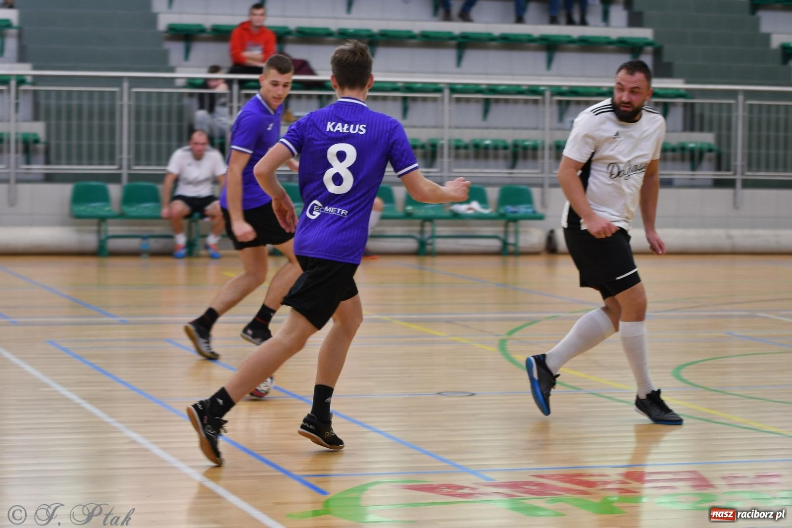 Zdjęcie w galerii na portalu naszraciborz.pl: Niedziela z futsalem [FOTO] wiadomości z regionu