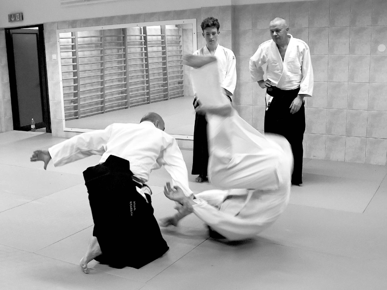 Zdjęcie w galerii na portalu naszraciborz.pl: Taniec z energią. Pokazowe zajęcia Aikido w PCS wiadomości z regionu