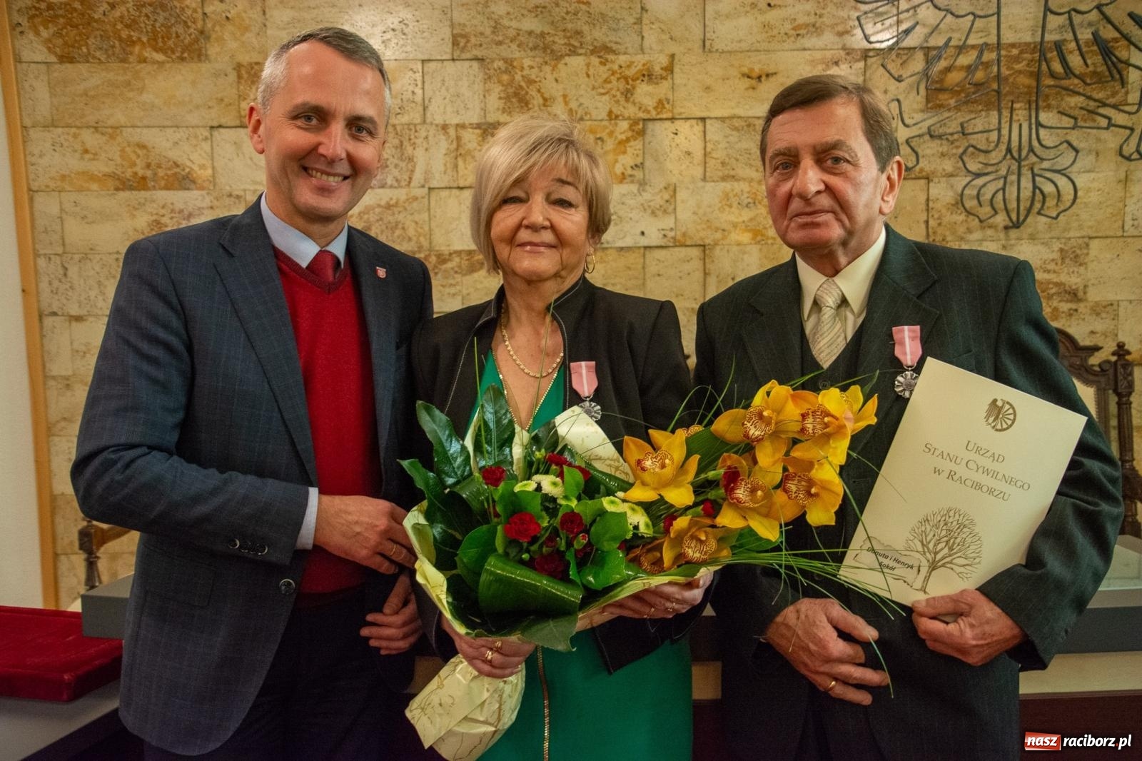 Zdjęcie w galerii na portalu naszraciborz.pl: Osiem par świętowało złote gody w raciborskim USC [FOTO i WIDEO] wiadomości z regionu
