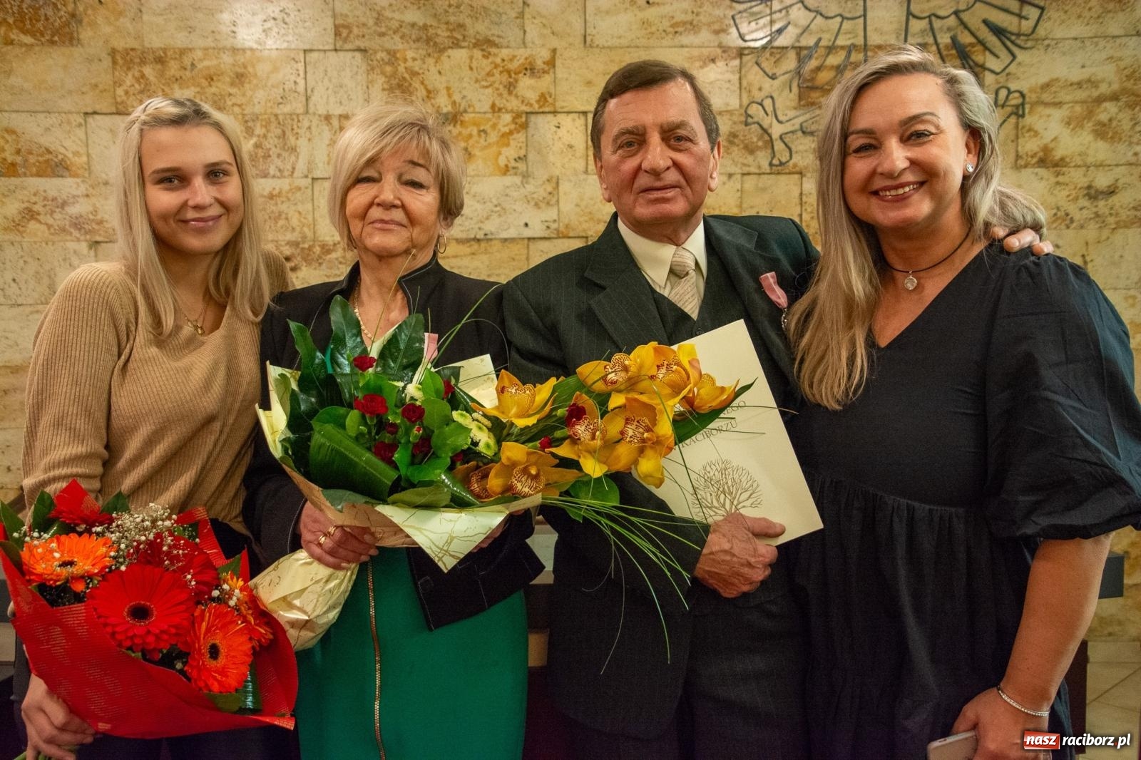 Zdjęcie w galerii na portalu naszraciborz.pl: Osiem par świętowało złote gody w raciborskim USC [FOTO i WIDEO] wiadomości z regionu
