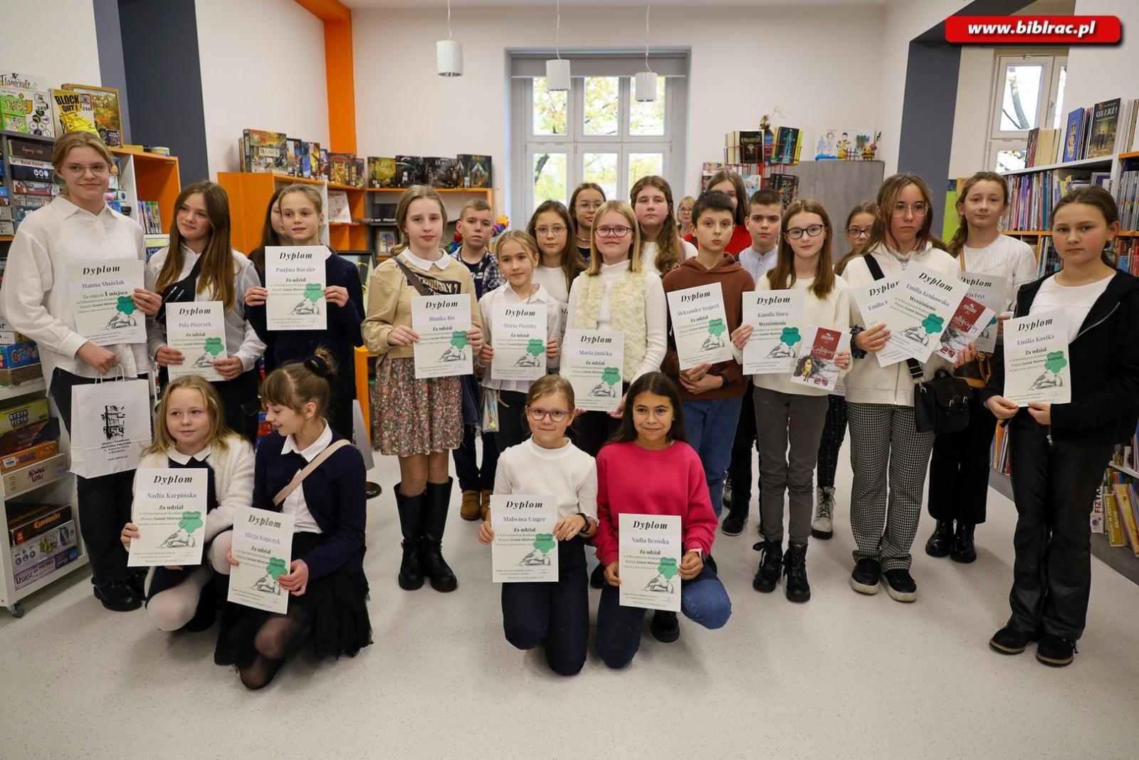 Zdjęcie w galerii na portalu naszraciborz.pl: Zostań Mistrzem Kaligrafii. Znamy wyniki jubileuszowej edycji wiadomości z regionu