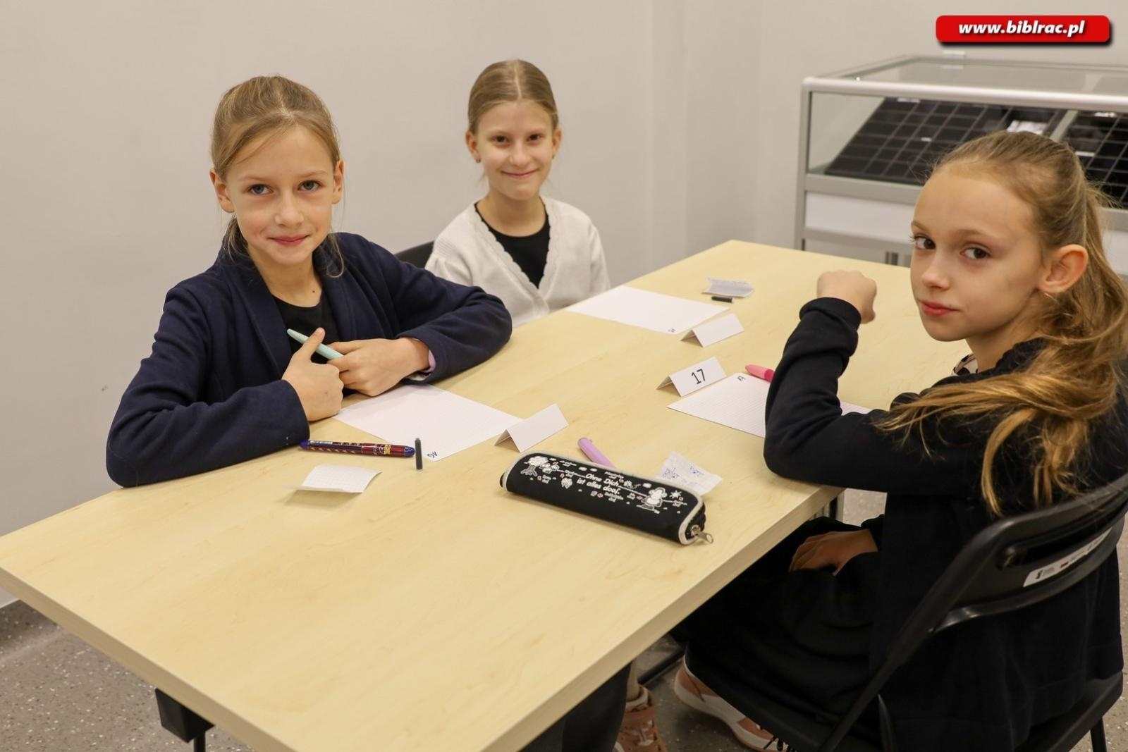 Zdjęcie w galerii na portalu naszraciborz.pl: Zostań Mistrzem Kaligrafii. Znamy wyniki jubileuszowej edycji wiadomości z regionu