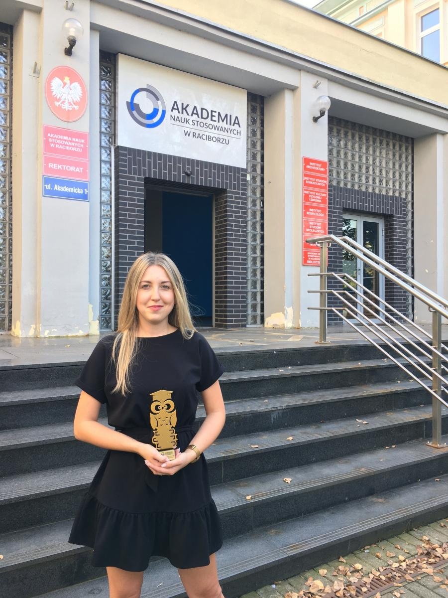 Zdjęcie w galerii na portalu naszraciborz.pl: Praca dyplomowa absolwentki raciborskiej uczelni wśród najlepszych w Polsce! wiadomości z regionu