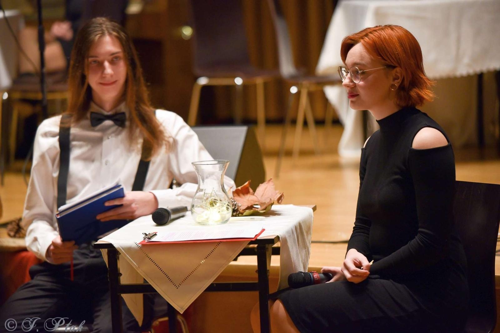 Zdjęcie w galerii na portalu naszraciborz.pl: Wieczorek poetycki U Kasprowicza wiadomości z regionu