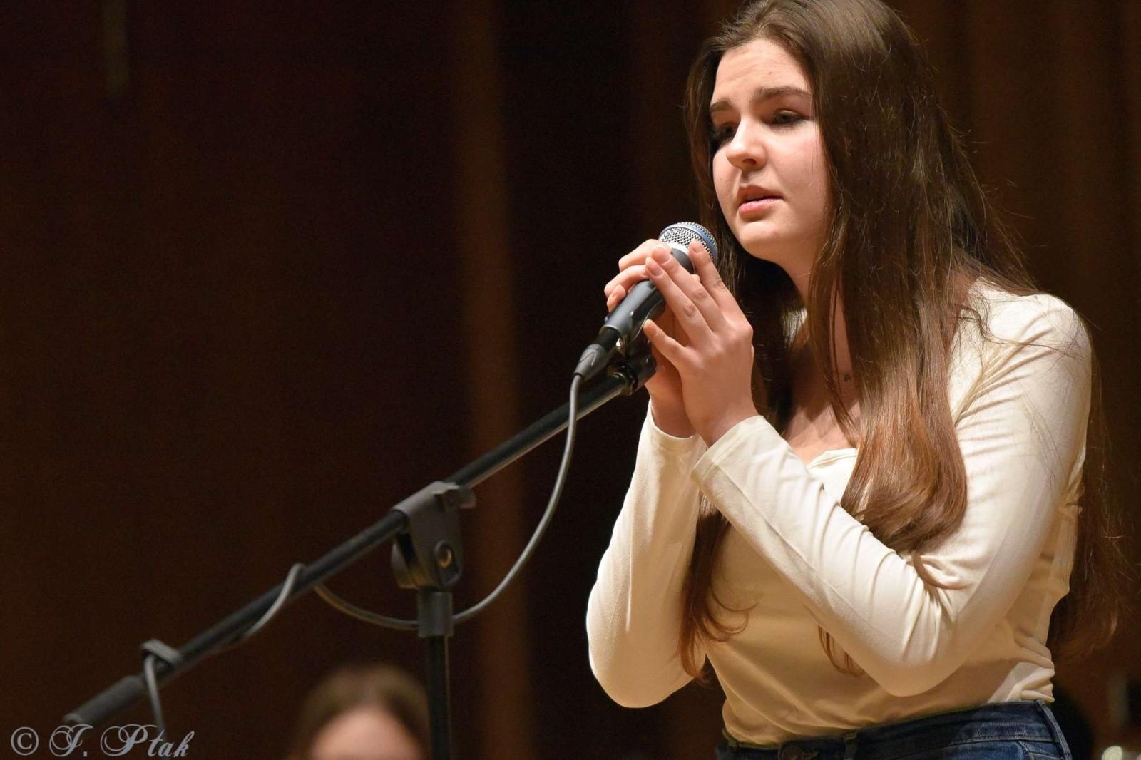 Zdjęcie w galerii na portalu naszraciborz.pl: Wieczorek poetycki U Kasprowicza wiadomości z regionu