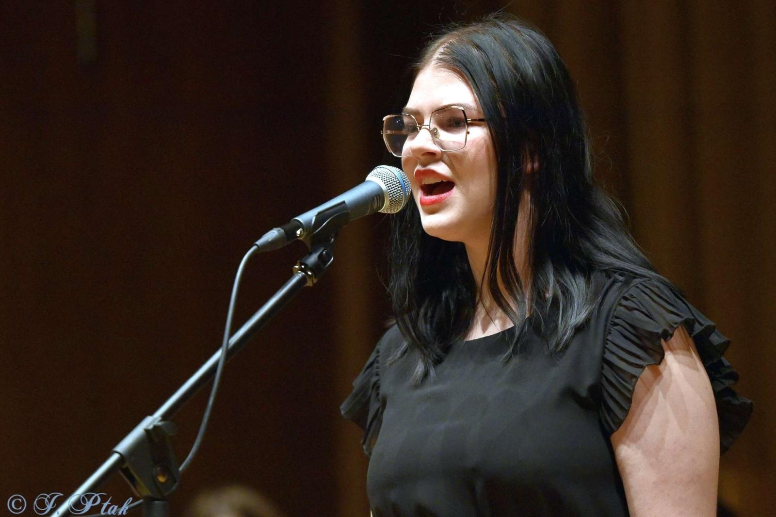 Zdjęcie w galerii na portalu naszraciborz.pl: Wieczorek poetycki U Kasprowicza wiadomości z regionu