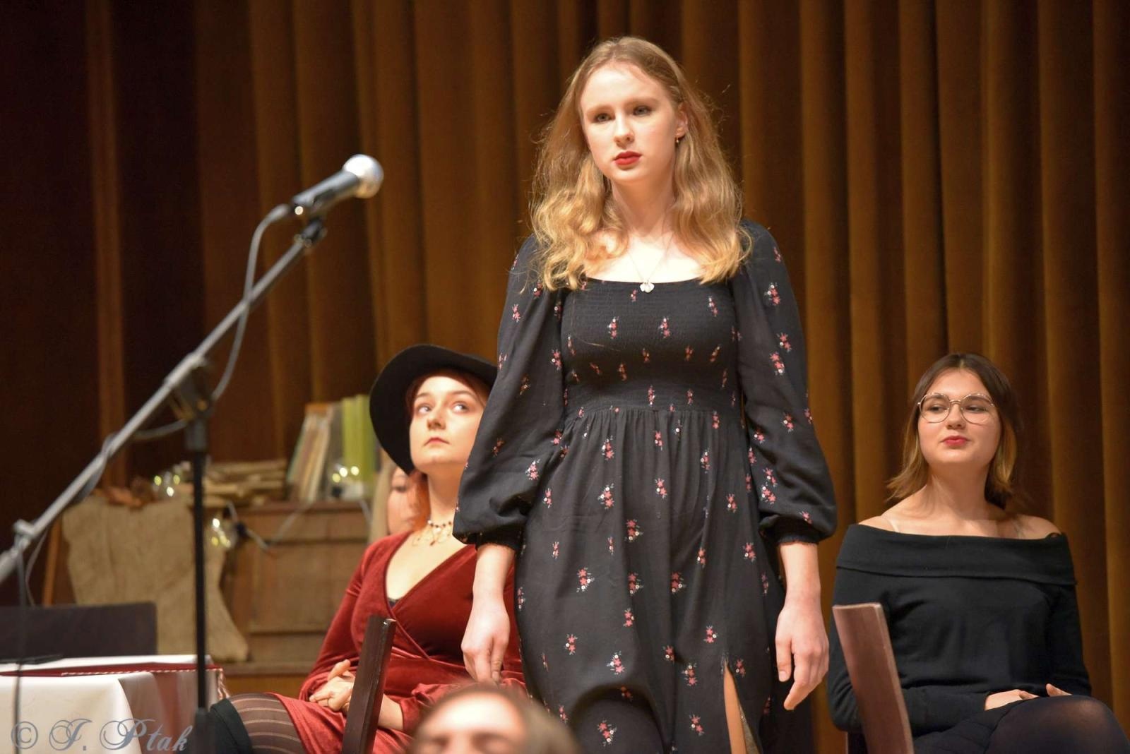 Zdjęcie w galerii na portalu naszraciborz.pl: Wieczorek poetycki U Kasprowicza wiadomości z regionu