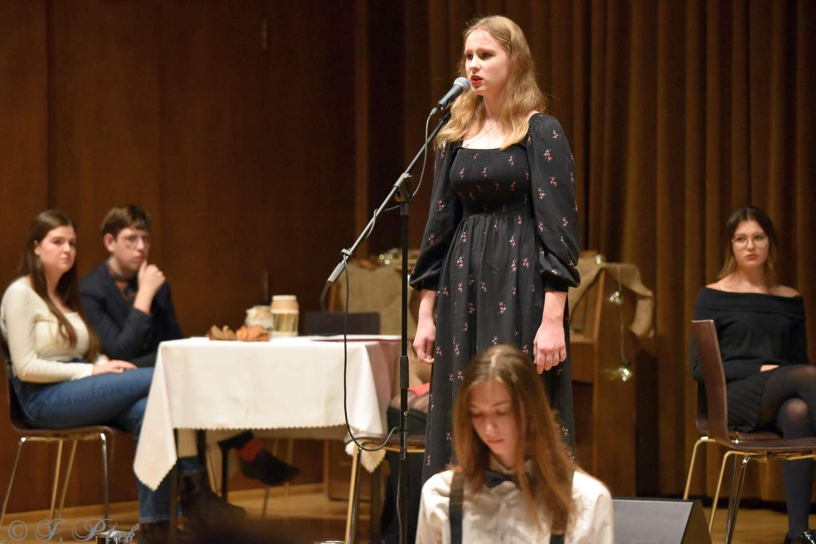 Zdjęcie w galerii na portalu naszraciborz.pl: Wieczorek poetycki U Kasprowicza wiadomości z regionu