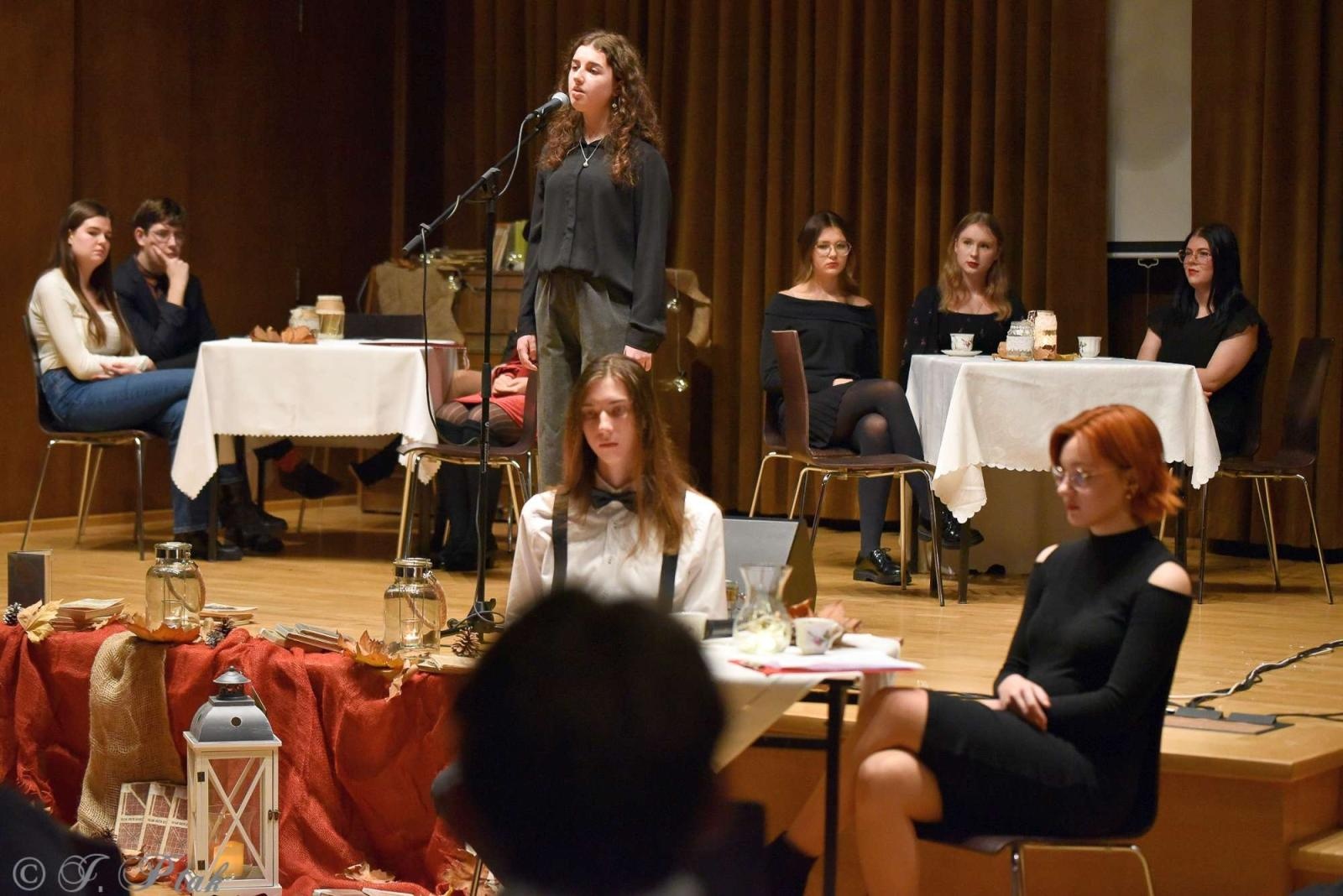 Zdjęcie w galerii na portalu naszraciborz.pl: Wieczorek poetycki U Kasprowicza wiadomości z regionu