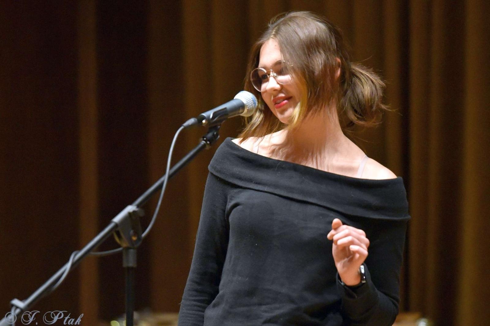 Zdjęcie w galerii na portalu naszraciborz.pl: Wieczorek poetycki U Kasprowicza wiadomości z regionu