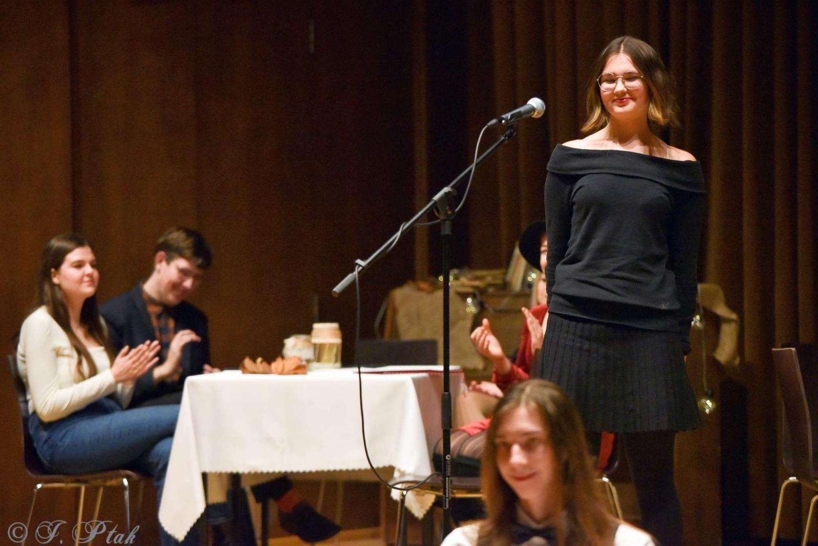 Zdjęcie w galerii na portalu naszraciborz.pl: Wieczorek poetycki U Kasprowicza wiadomości z regionu