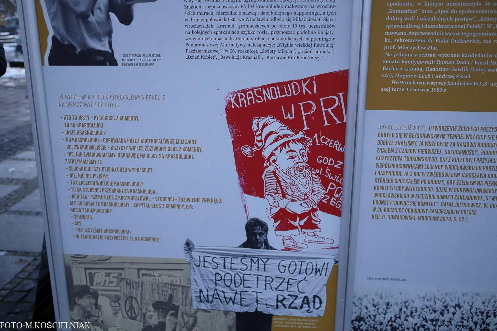 Zdjęcie w galerii na portalu naszraciborz.pl: Śląsk w walce o wolną Polskę. Wystawa na Skwerze Ks. S. Pieczki wiadomości z regionu