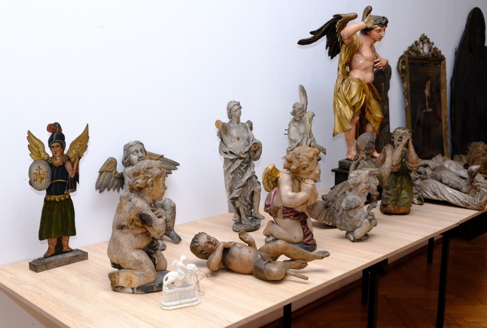 Zdjęcie w galerii na portalu naszraciborz.pl: Muzeum pokazało swoje anioły wiadomości z regionu