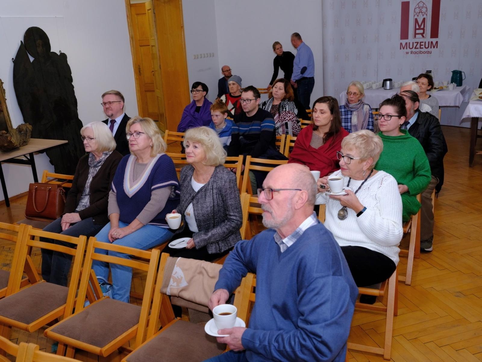 Zdjęcie w galerii na portalu naszraciborz.pl: Muzeum pokazało swoje anioły wiadomości z regionu