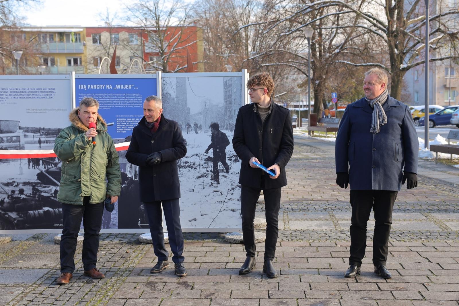 Zdjęcie w galerii na portalu naszraciborz.pl: Śląsk w walce o wolną Polskę - nowa wystawa w plenerze wiadomości z regionu