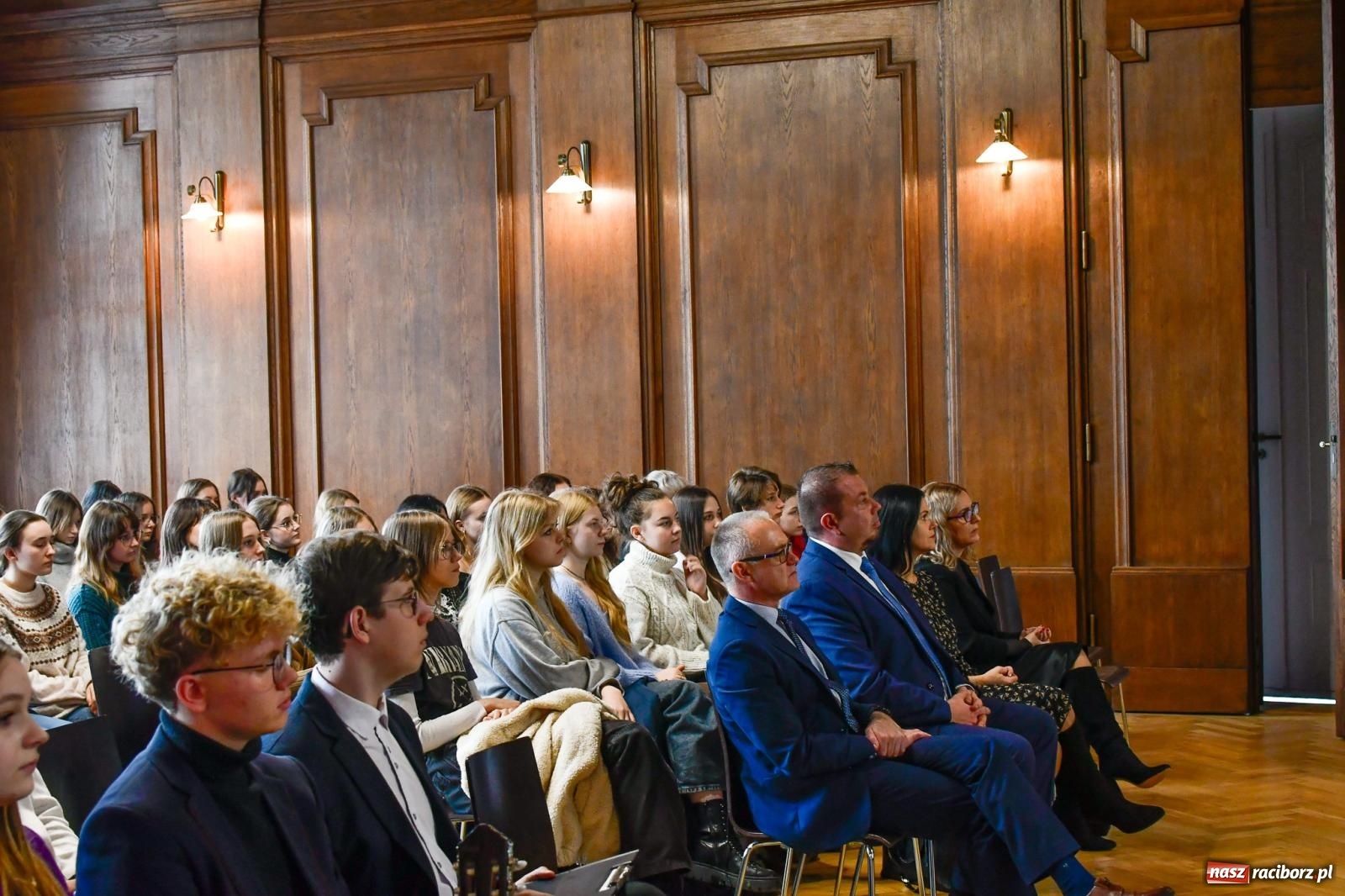 Zdjęcie w galerii na portalu naszraciborz.pl: Kasprowicz ma nowoczesną zieloną pracownię [FOTO i WIDEO] wiadomości z regionu