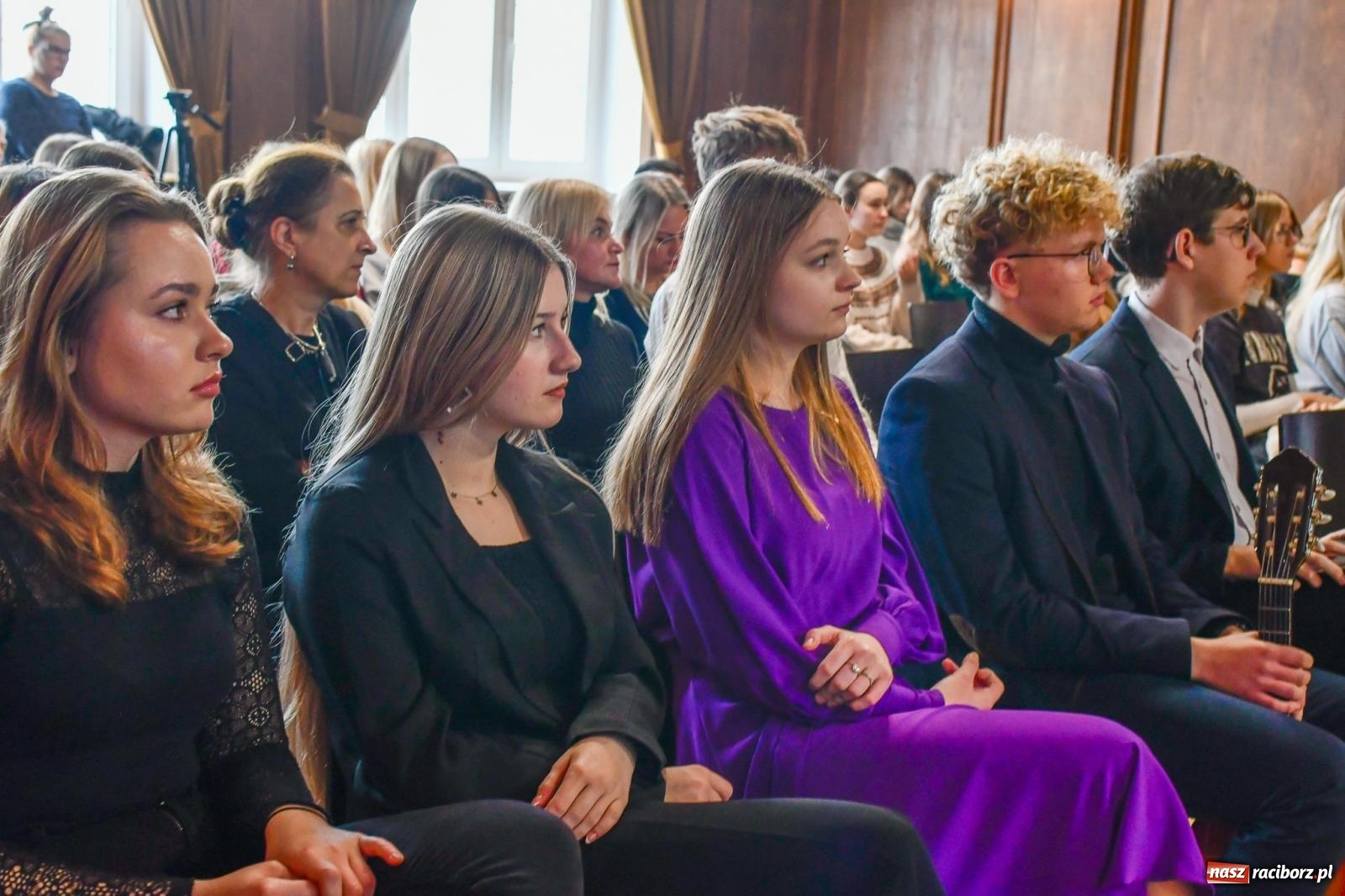 Zdjęcie w galerii na portalu naszraciborz.pl: Kasprowicz ma nowoczesną zieloną pracownię [FOTO i WIDEO] wiadomości z regionu