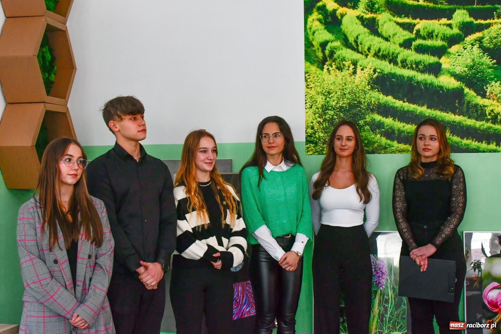 Zdjęcie w galerii na portalu naszraciborz.pl: Kasprowicz ma nowoczesną zieloną pracownię [FOTO i WIDEO] wiadomości z regionu