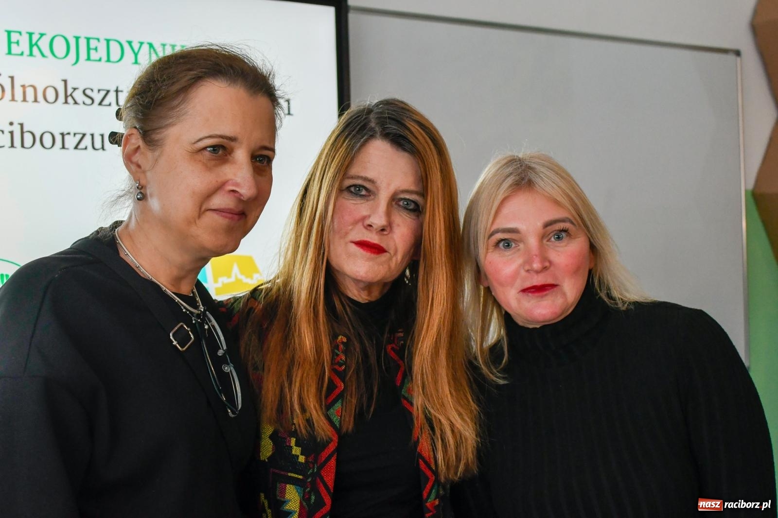 Zdjęcie w galerii na portalu naszraciborz.pl: Kasprowicz ma nowoczesną zieloną pracownię [FOTO i WIDEO] wiadomości z regionu