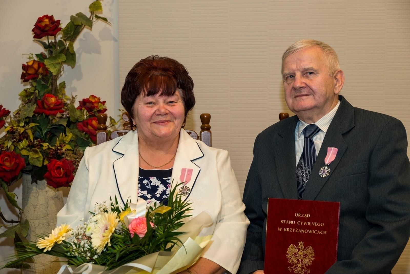 Zdjęcie w galerii na portalu naszraciborz.pl: Złote gody w gminie Krzyżanowice. Świętuje ponad 20 par [FOTO i WIDEO] wiadomości z regionu