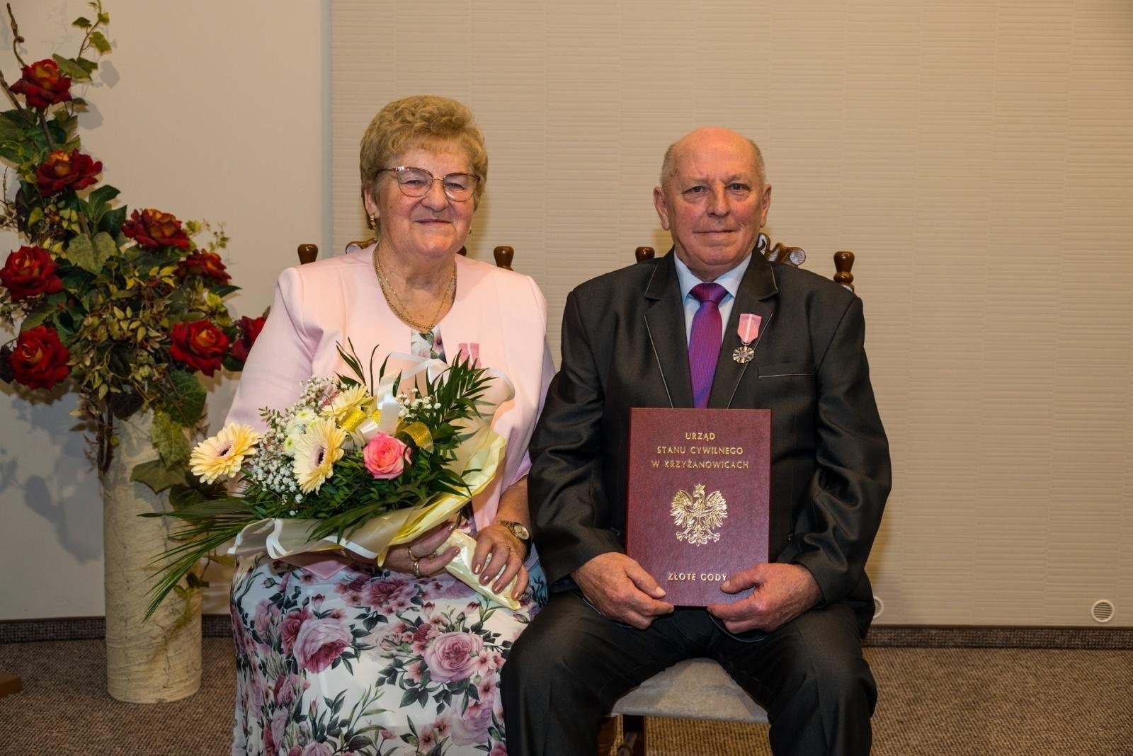 Zdjęcie w galerii na portalu naszraciborz.pl: Złote gody w gminie Krzyżanowice. Świętuje ponad 20 par [FOTO i WIDEO] wiadomości z regionu