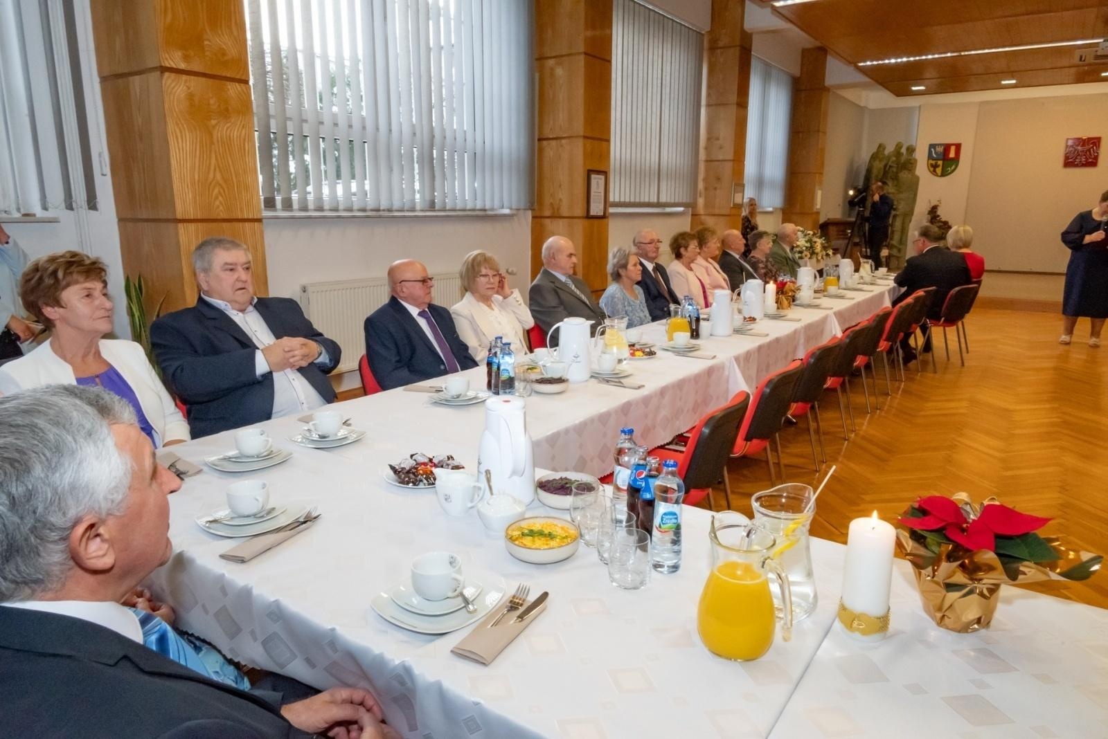 Zdjęcie w galerii na portalu naszraciborz.pl: Złote gody w gminie Krzyżanowice. Świętuje ponad 20 par [FOTO i WIDEO] wiadomości z regionu