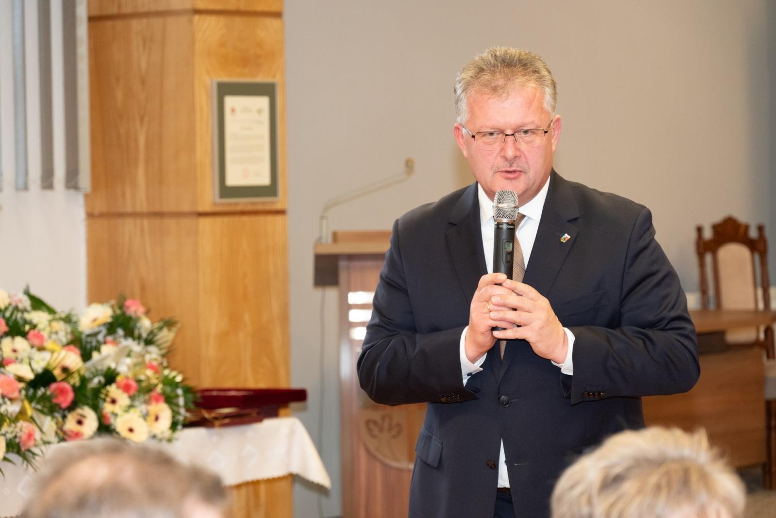 Zdjęcie w galerii na portalu naszraciborz.pl: Złote gody w gminie Krzyżanowice. Świętuje ponad 20 par [FOTO i WIDEO] wiadomości z regionu